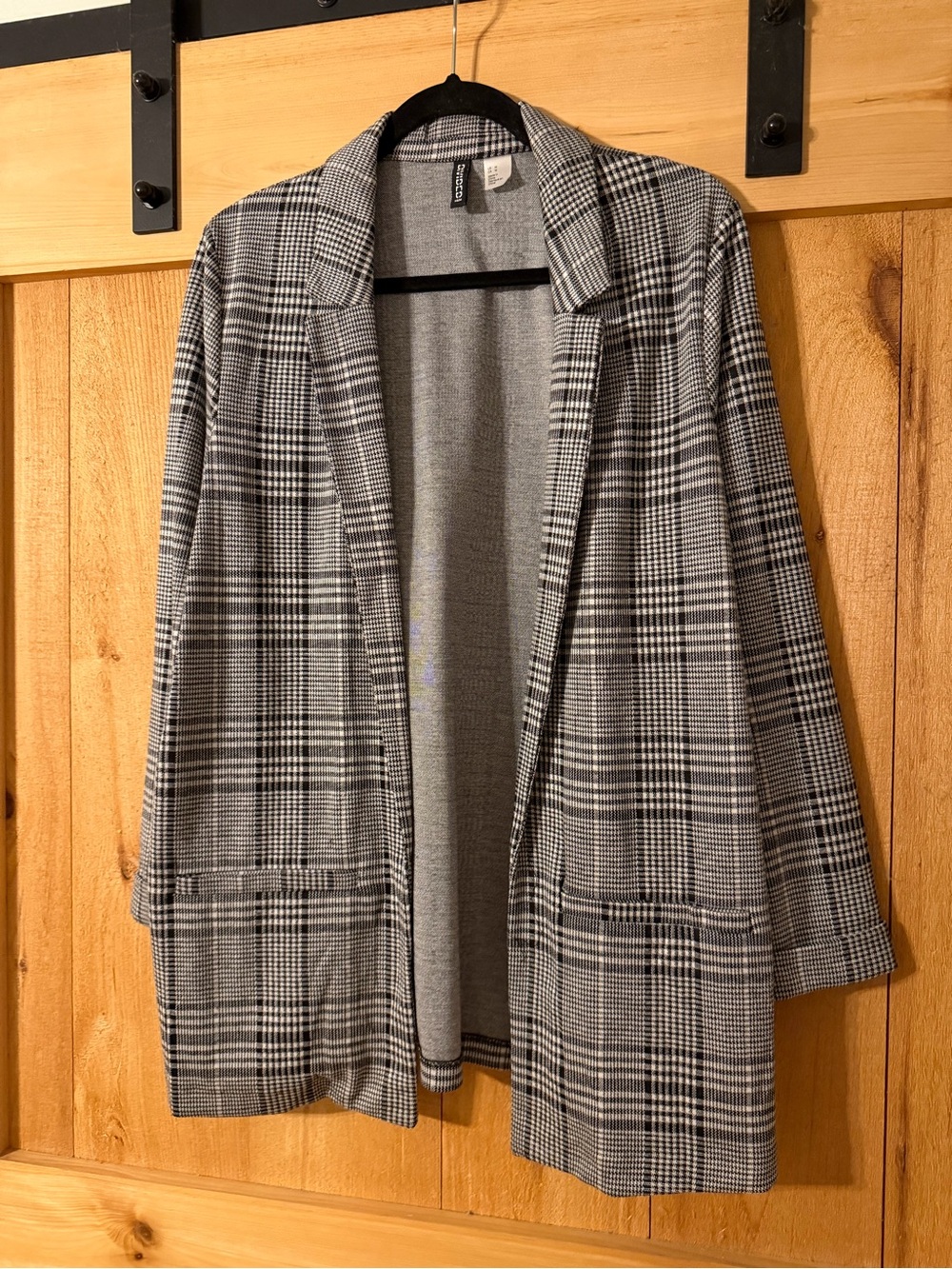 H&M Gray and Black Plaid Open-Front Blazer